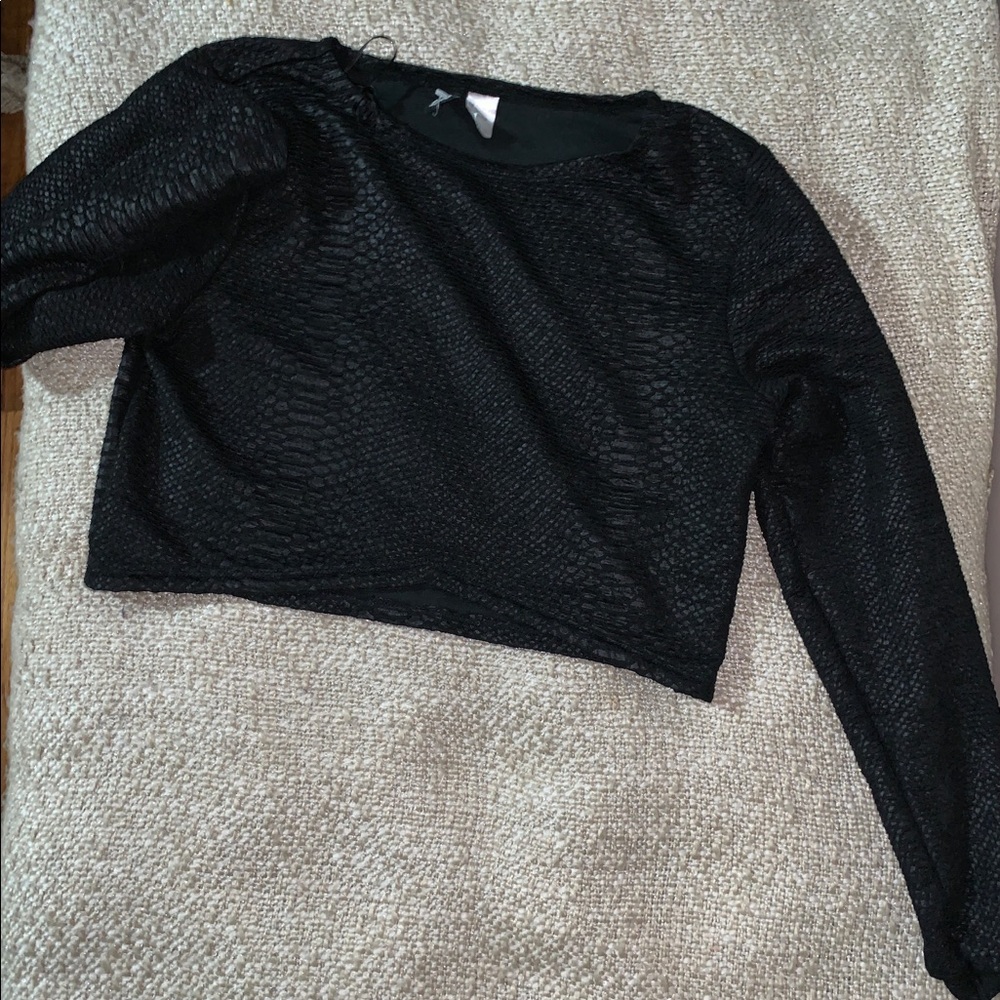 Black Crop Top